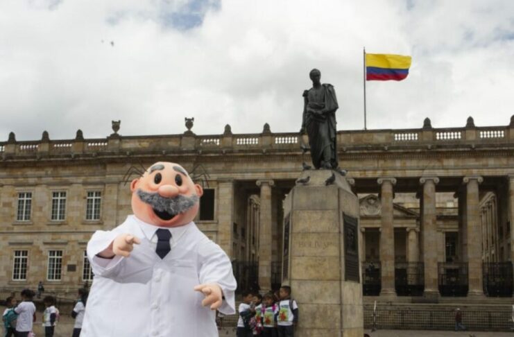 Dr Simi Colombia