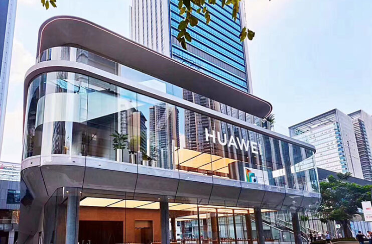 Huawei abrirá su mayor flagship fuera de China en Riad - Just Retail