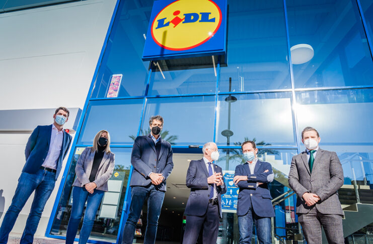 Lidl invierte 5 millones de euros en una nueva tienda en Roquetas de Mar - Just Retail