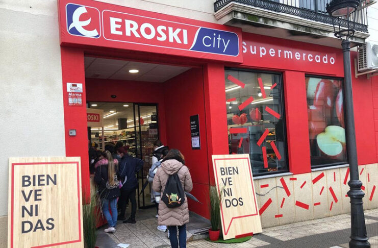 Eroski inaugura un nuevo espacio en la localidad cacereña de Jaraiz de la Vera - Just Retail