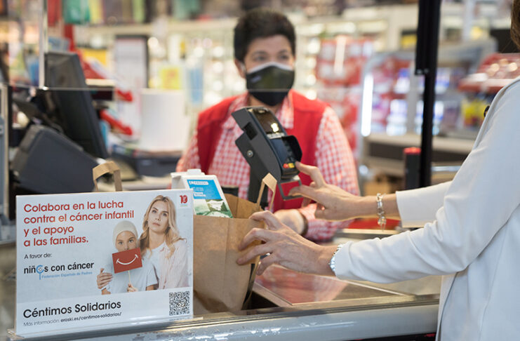 Eroski y sus clientes donan más de 143.000 euros para la vacunación infantil - Just Retail