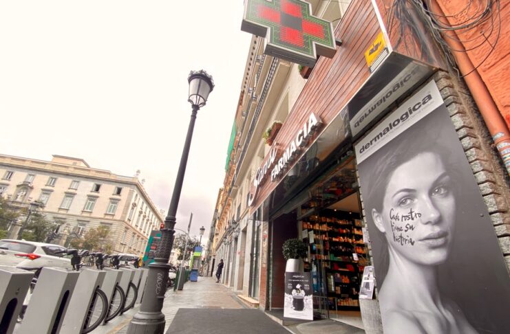 Flexible Places implementa su servicio en farmacias - Just Retail