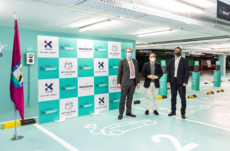 Se inaugura la mayor estacion de recarga de vehiculos electricos de Madrid en Principe Pio - Just Retail