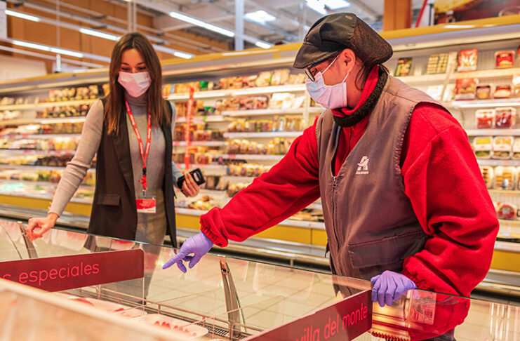 Alcampo contratará 100 personas hipermercado Vialia Vigo noticias retail