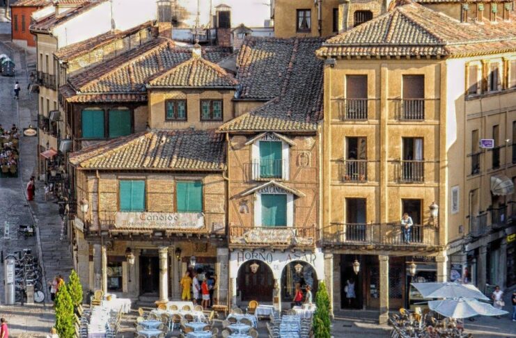 Castilla y León cierre hostelería COVID noticias retail