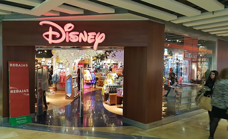 Disney cerrará tiendas España noticias retail