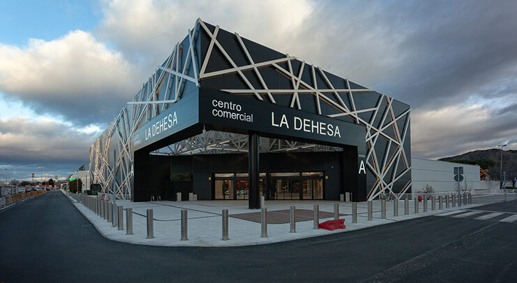 Nhood Dehesa El Ventanal de la Sierra Parque Alcorcón certificado Garantía Madrid noticias retail