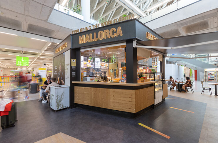 Exploring The World by Miquel Calent Areas aeropuerto Palma de Mallorca restauración noticias retail