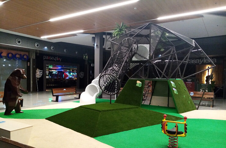 Max Center playground área de juego zonas interactivas noticias retail