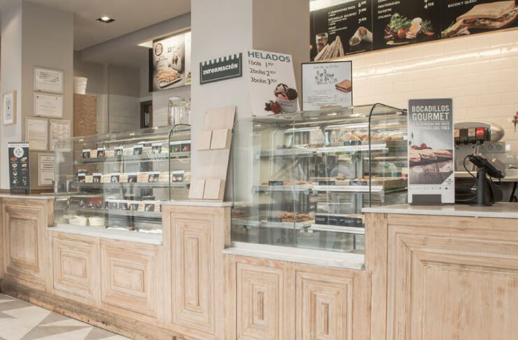 Rodilla apertura hospital Beata María Ana noticias retail