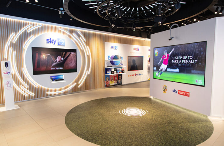 Sky St David's Cardiff primera tienda física Gales noticias retail
