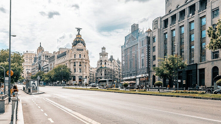 Uber campaña Madrid apoyo hostelería verano noticias retail