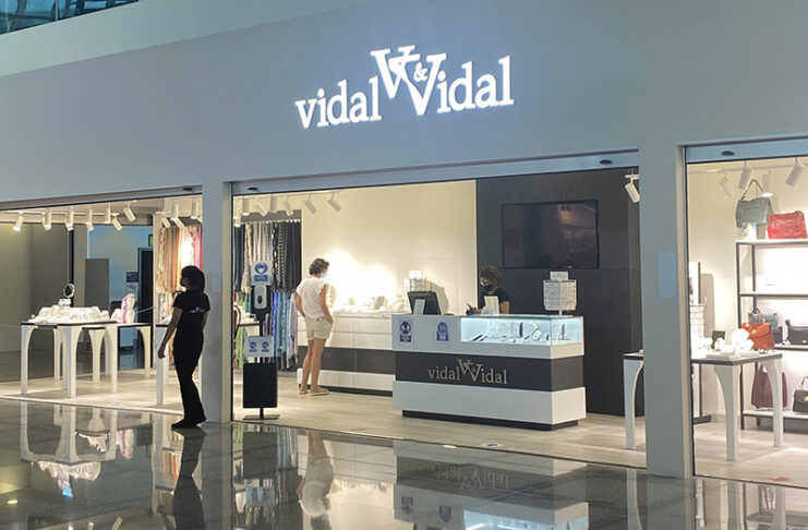 Vidal & Vidal apertura Menorca aeropuerto noticias retail
