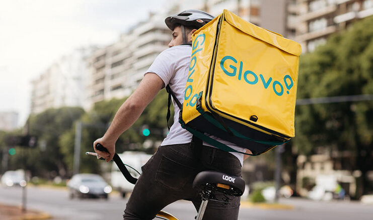 Glovo beneficiado delivery Deliveroo noticias retail