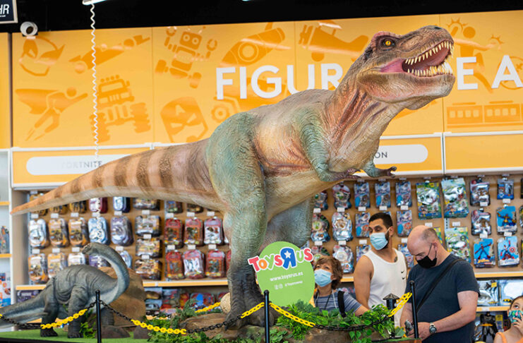 Toys R Us Parque Corredor espacios inspirados juego noticias retail