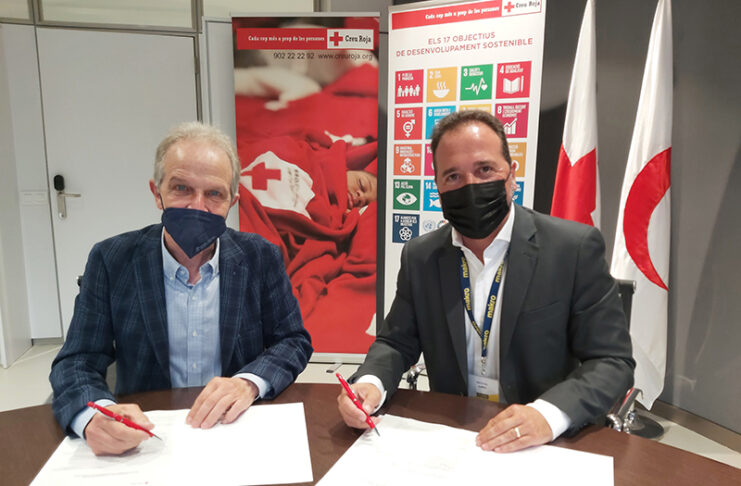 Makro Cruz Roja Cataluña firma acuerdo solidaridad noticias retail