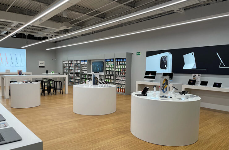 Max Center apertura K-tuin Apple tecnologia noticias retail