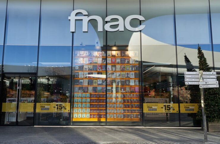 Fnac Oasiz Madrid Torrejón apertura inauguración El Chojin