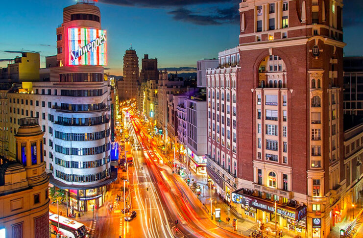 Gran Via Madrid concurrida