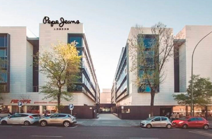 Savills Aguirre Newman sede PepeJeans Marathon venta Madrid