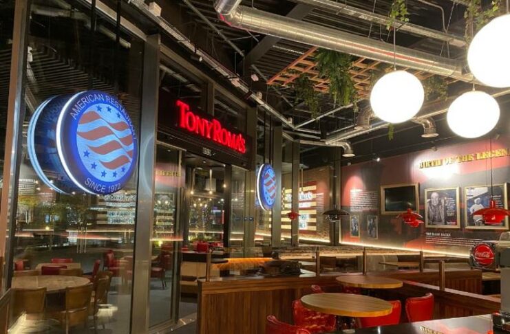 Tony Roma's