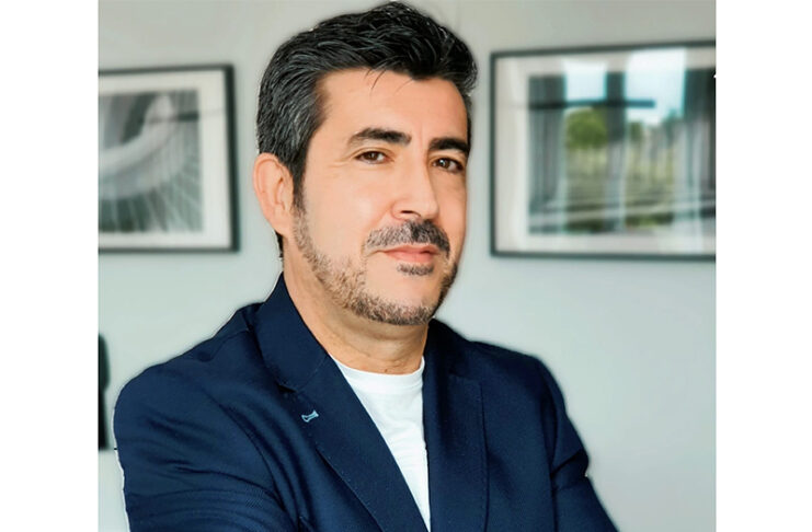 LR21 Roberto Valverde