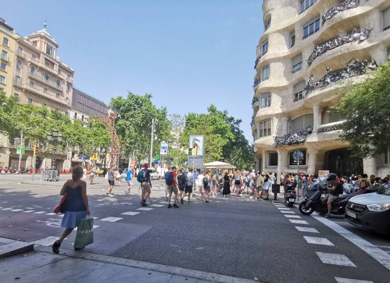 Prada abre en el Paseo de Gracia su primera tienda en Barcelona