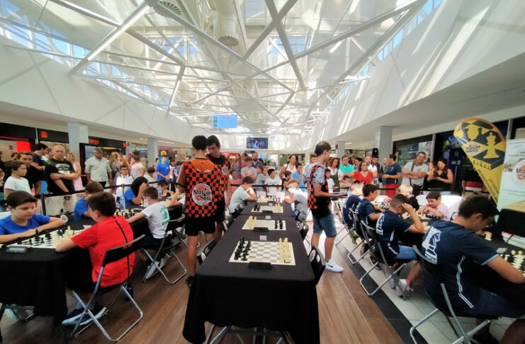 Nhood campeonato de ajedrez