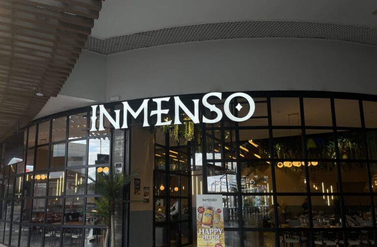 Inmenso