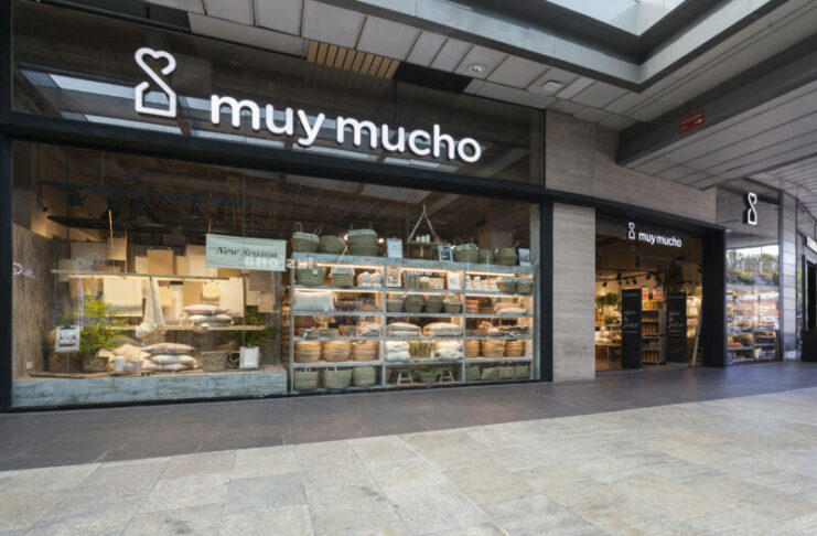 Muy Mucho