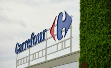 Carrefour vende 35 establecimientos en Francia y España a Atrato y GIC por 290 millones de euros Carrefour