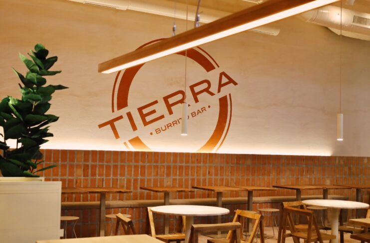 Tierra Burrito