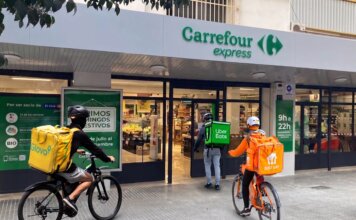 Carrefour supera las 700 tiendas con entrega ultrarrápida tras ampliar un 40% su capacidad