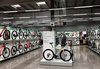 Decathlon suma tres nuevos puntos Segunda Vida de ciclismo en Sevilla, Girona y Santa Cruz de Tenerife