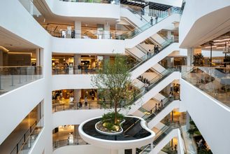 La inversión en retail en España alcanza los 2.538 millones hasta septiembre, un 45 %